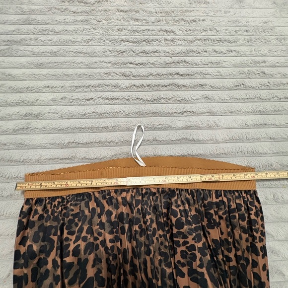 KOJOOIN Leopard Print Pleated Midi Skirt - Picture 5 of 8